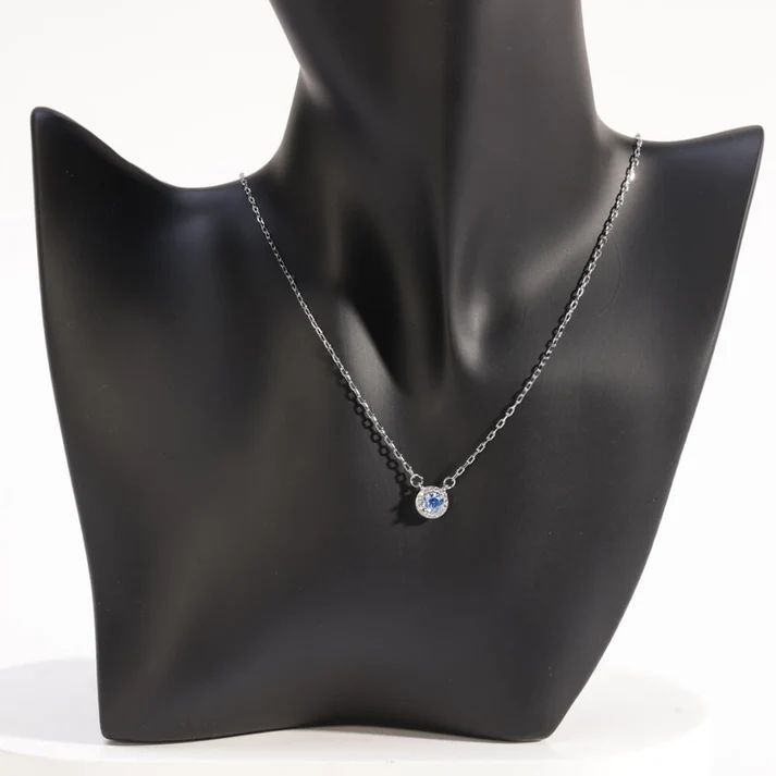 ZUS Blue Sky Diamond 18K White Gold Necklace with Pendant