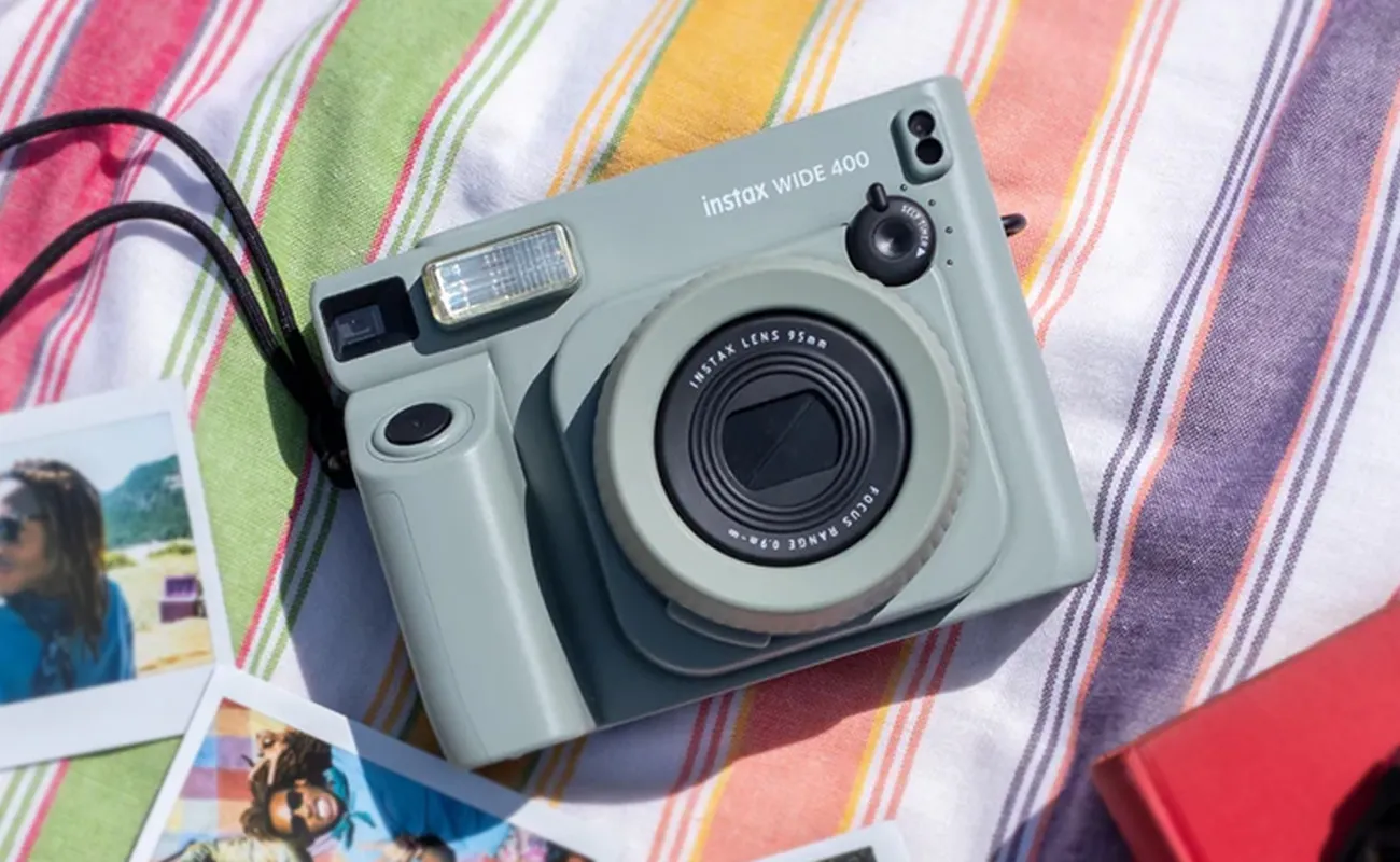 VM-Featured-Instant-Cameras-BH-1300x800.webp